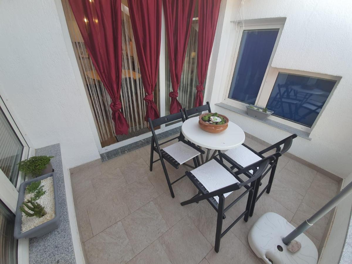 Apartment D Free Parking & Wifi, Walking Distance To Centrum زادار المظهر الخارجي الصورة