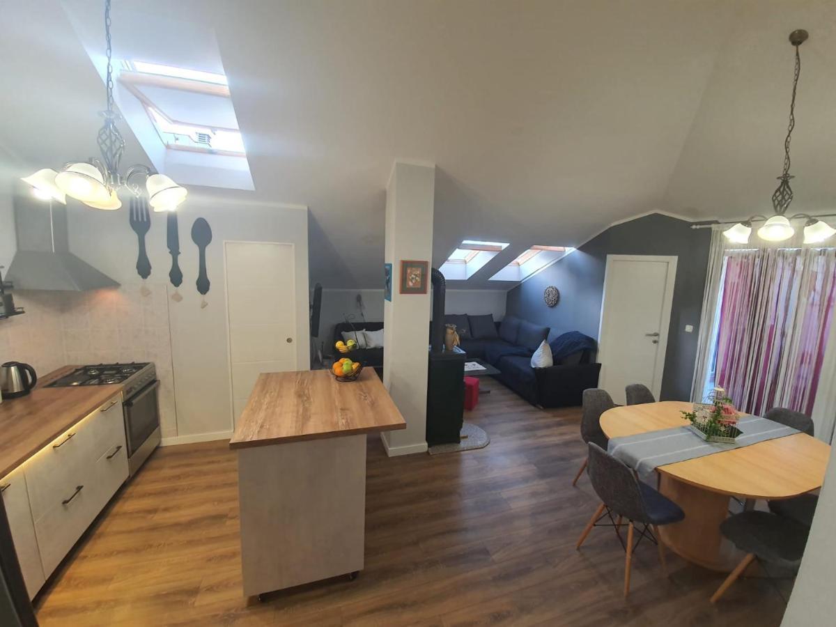 Apartment D Free Parking & Wifi, Walking Distance To Centrum زادار المظهر الخارجي الصورة