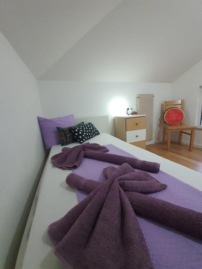 Apartment D Free Parking & Wifi, Walking Distance To Centrum زادار المظهر الخارجي الصورة
